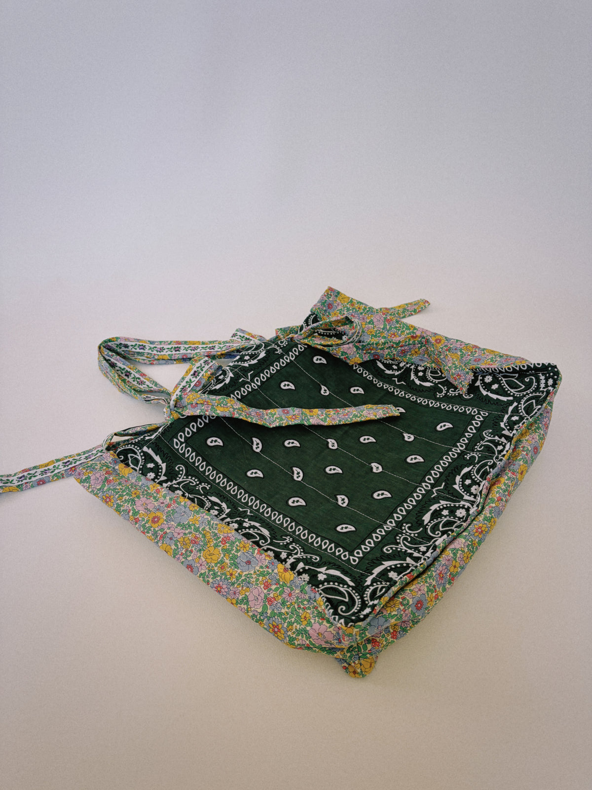 Boren Bandana Bag (MOSS)