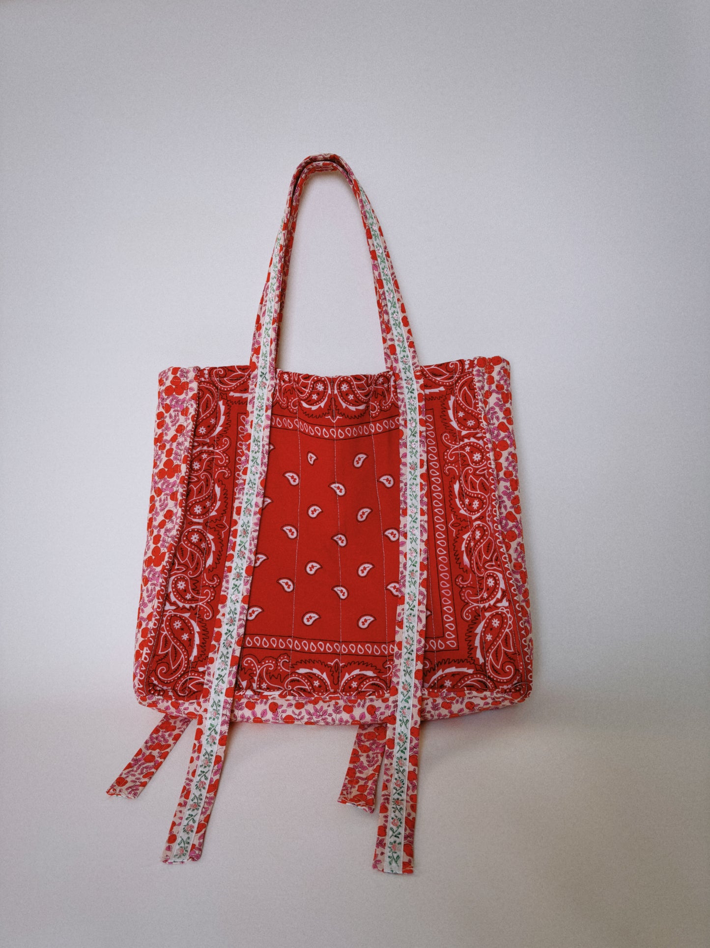 Boren Bandana Bag (CHERRY)
