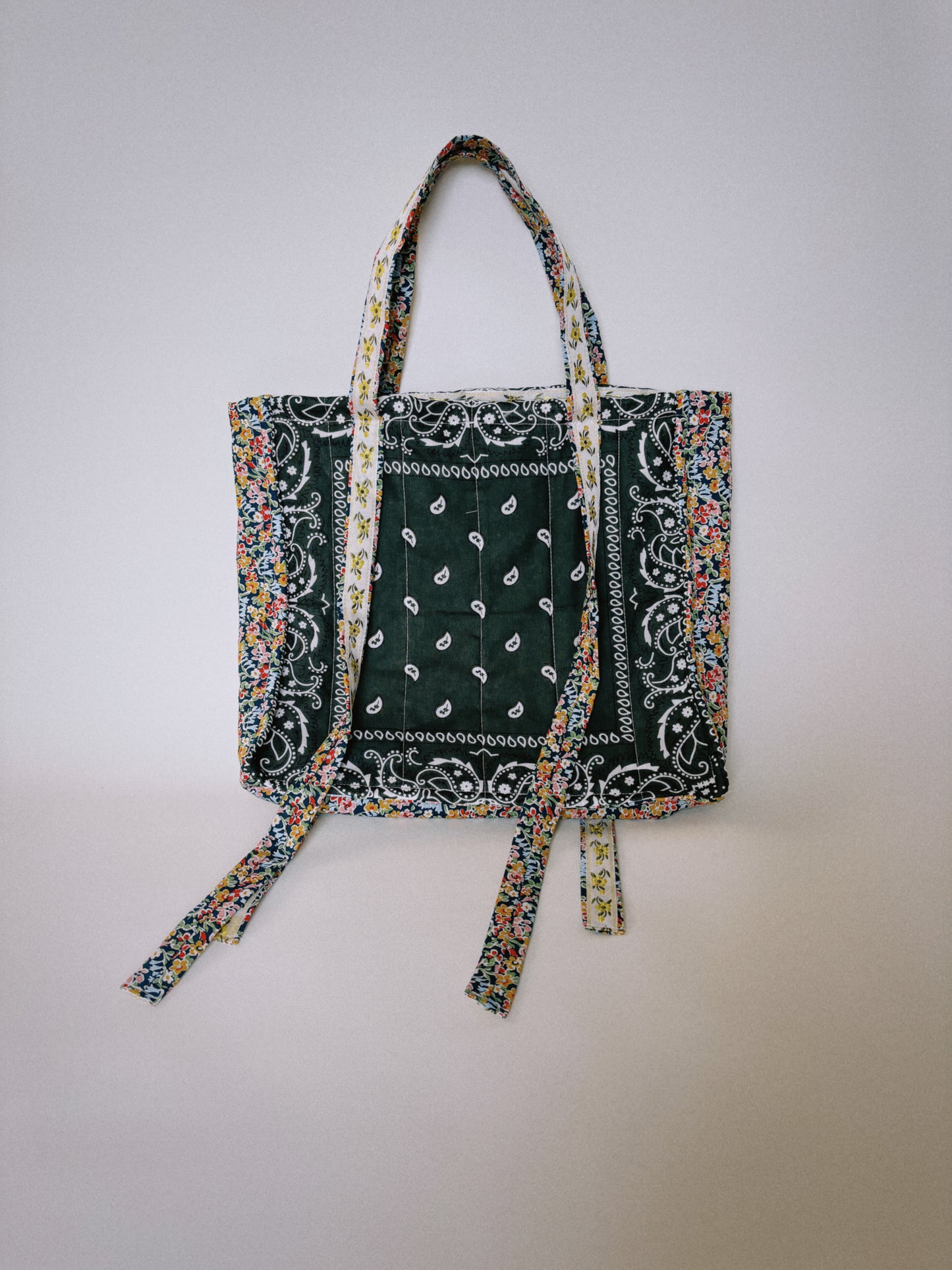 Boren Bandana Bag (PINE)